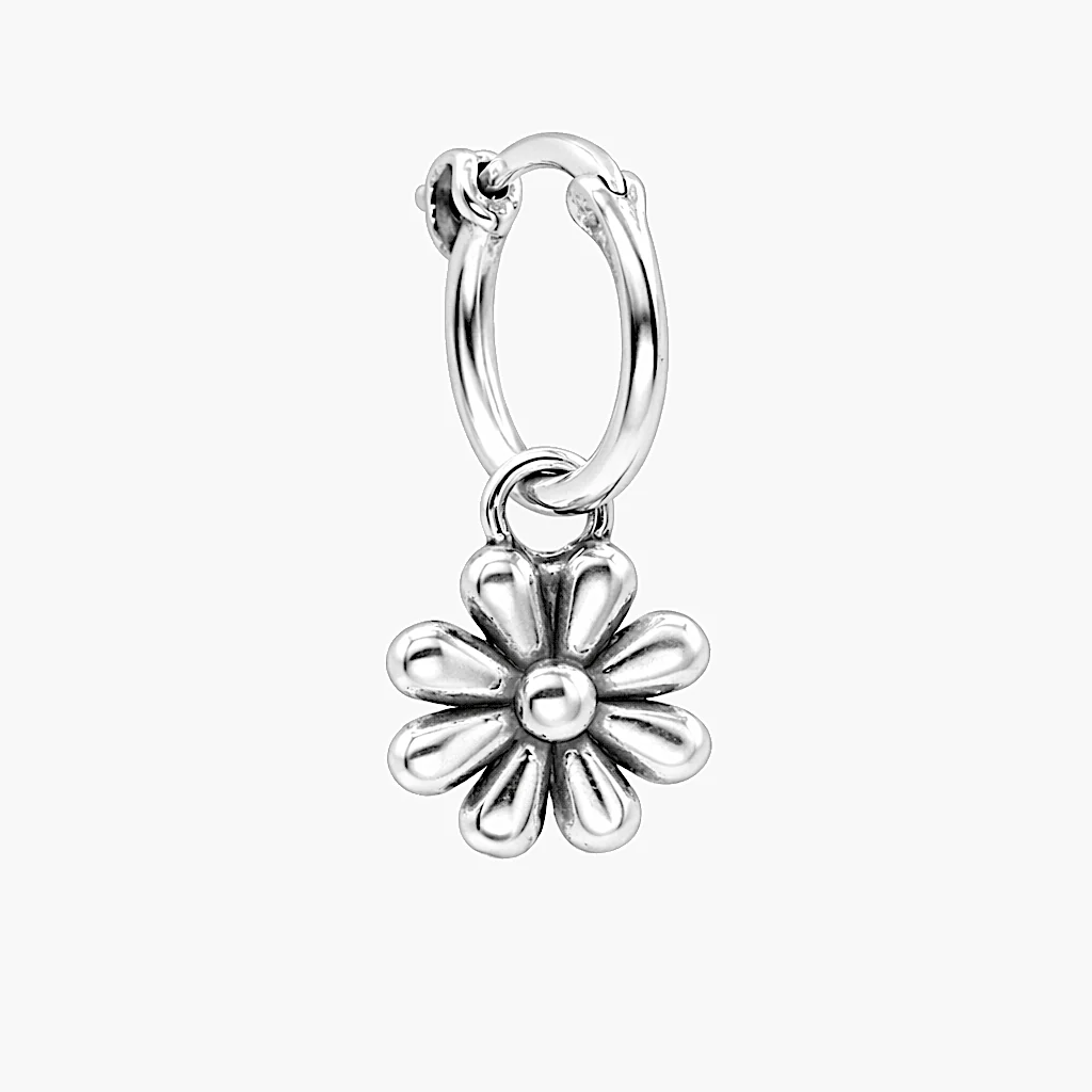Daisy Sterling Silver Earring