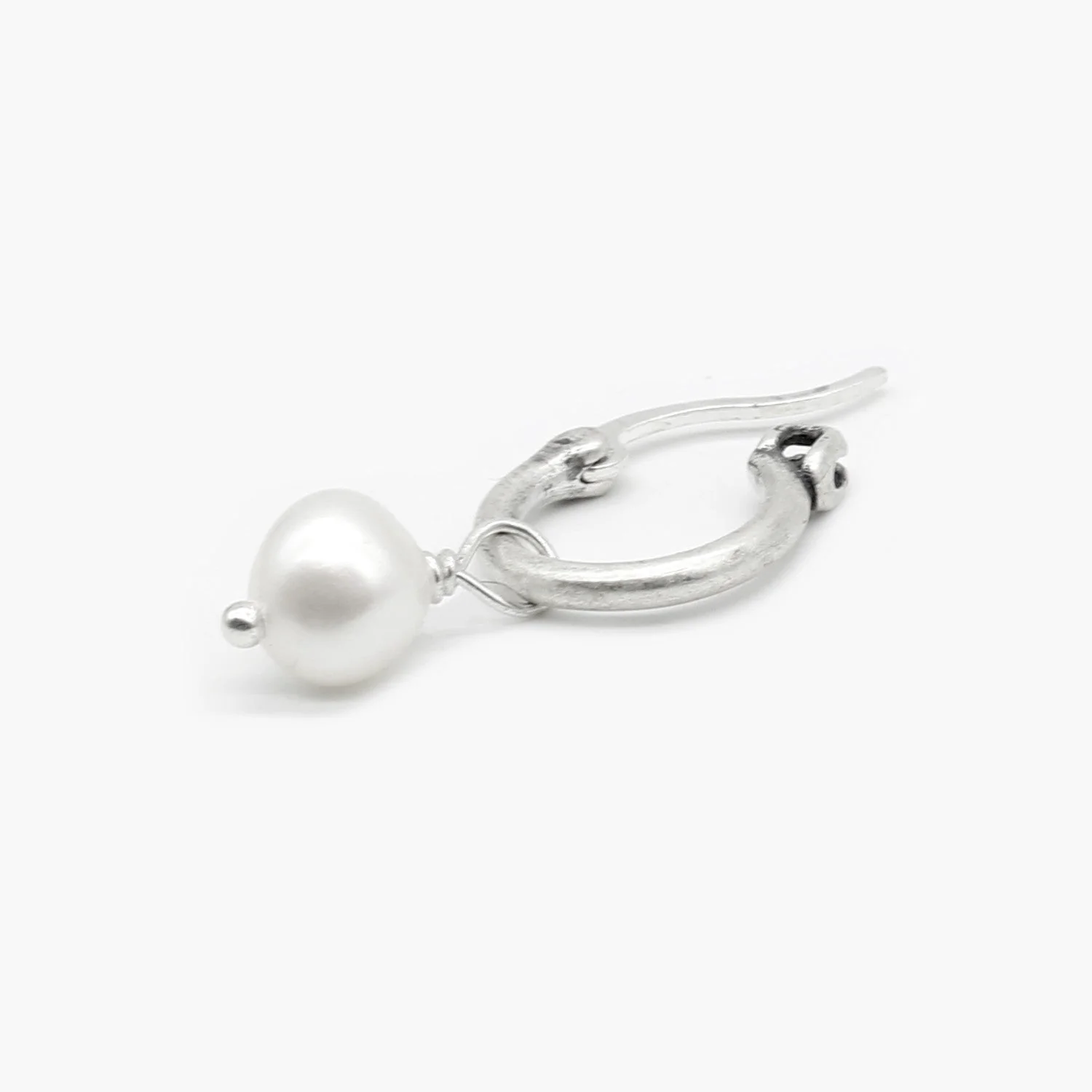 Freshwater Pearl Sterling Silver Earring - Image 5