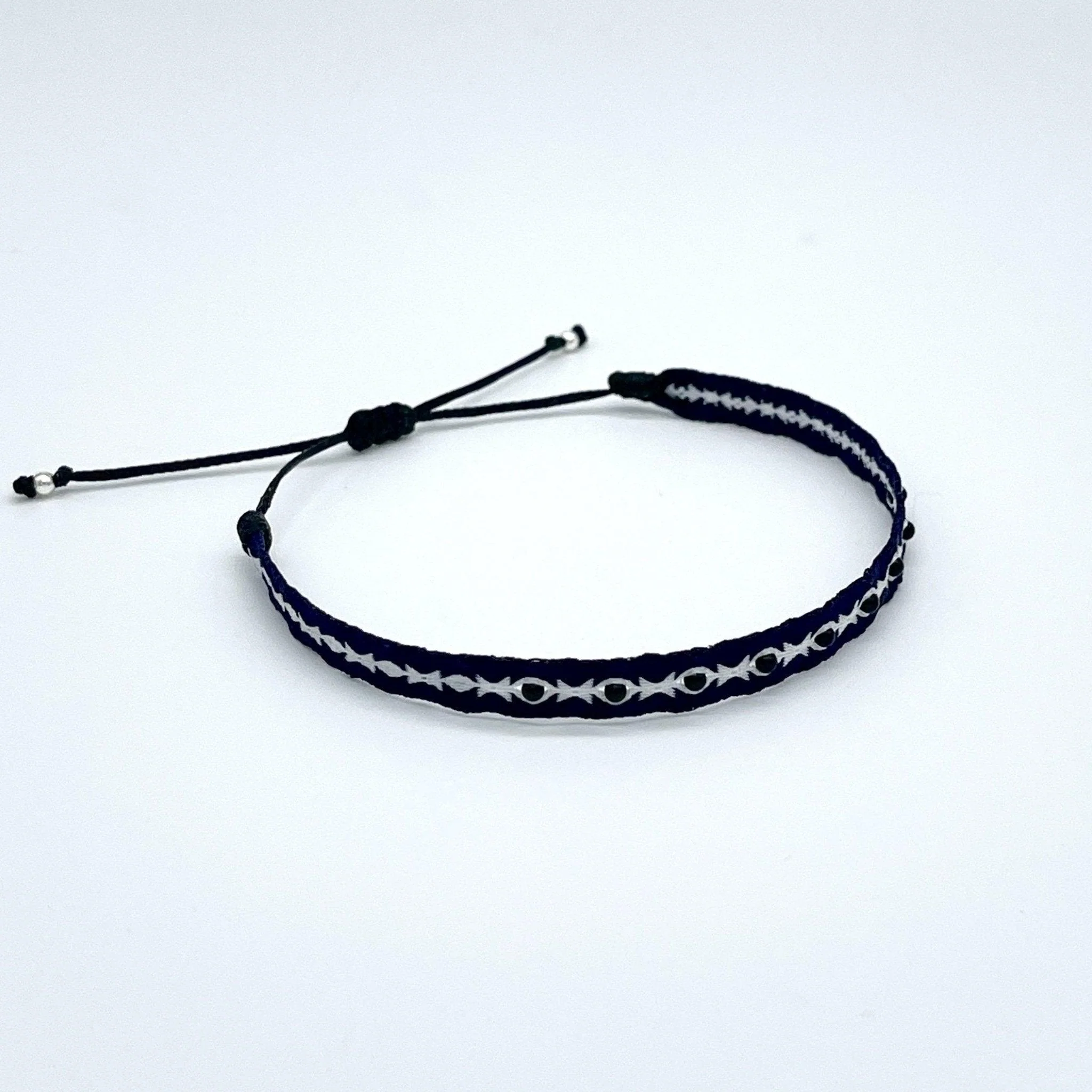 Handmade Stones Purnama Bracelet (Navy/White) - Image 2