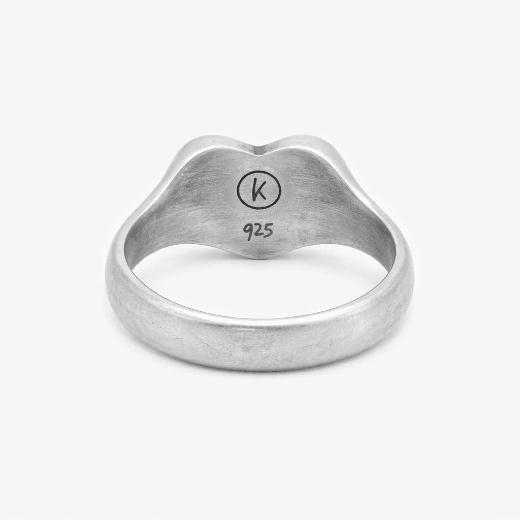 Heartbreak Red Carnelian Sterling Silver Ring - Image 2