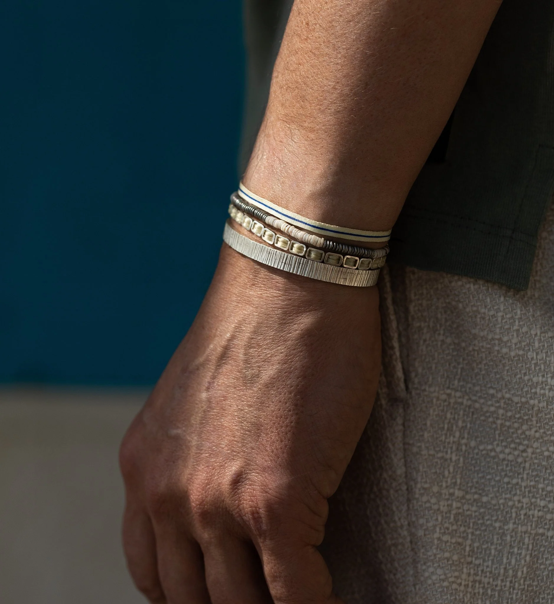 Maxi "Azulik" Linear Silver Bangle - Image 2