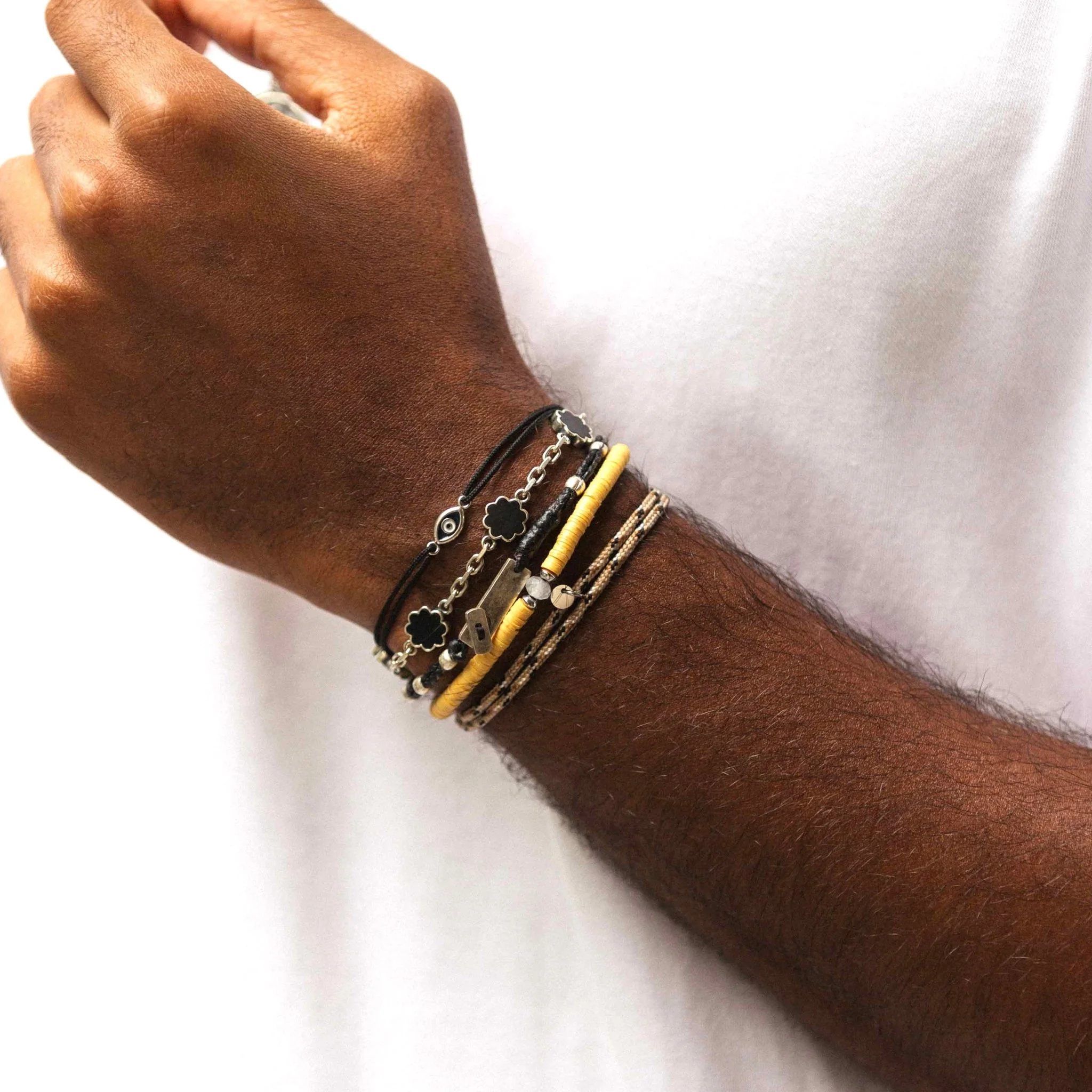 Multi Daisies Sterling Silver Chain Bracelet With Matt Onyx - Image 4