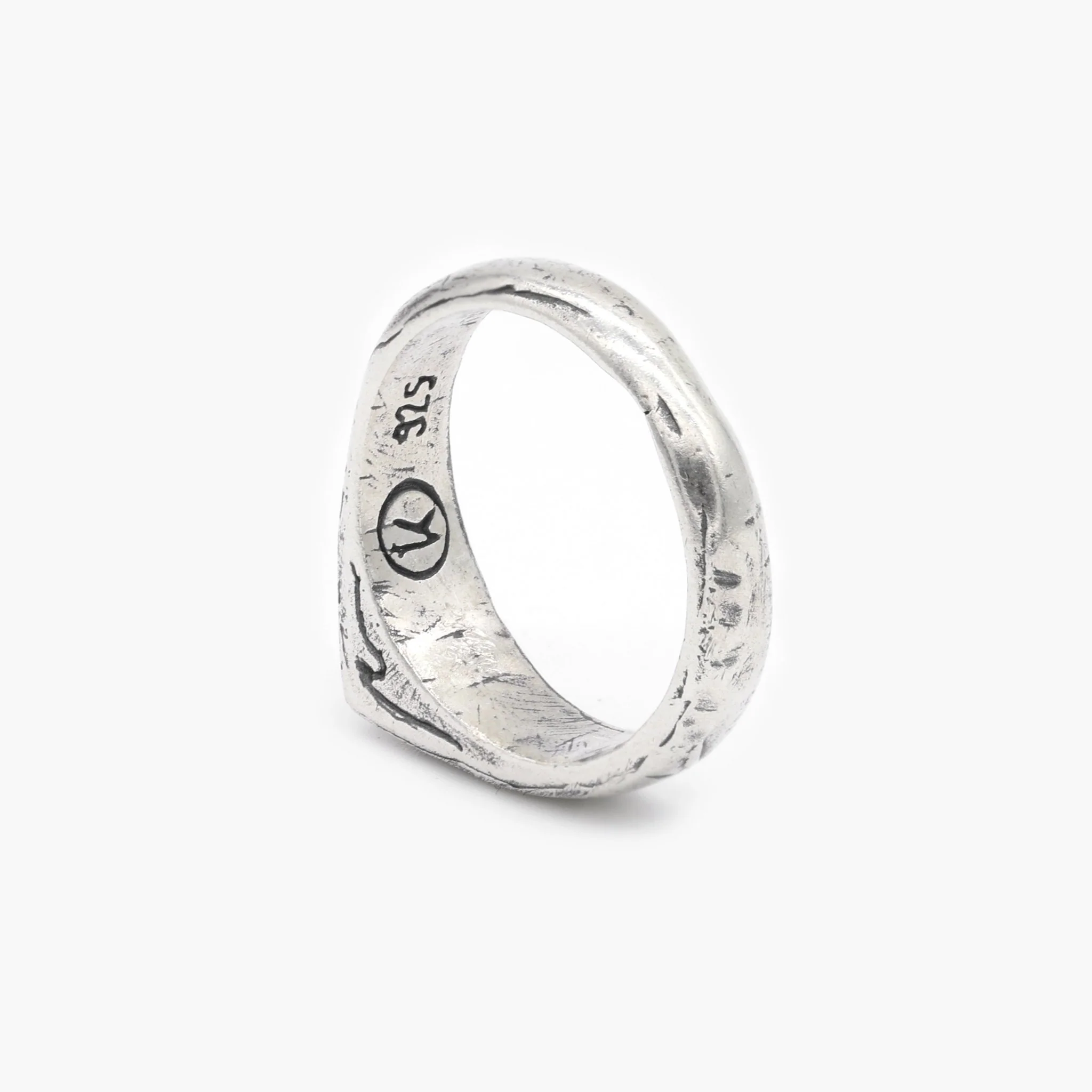 Palm Tree And Garnet Gemstone Sterling Silver Ring - Image 2